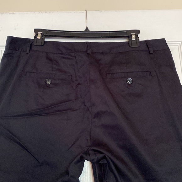Jennifer Lopez black shorts sz 14 - Picture 4 of 7